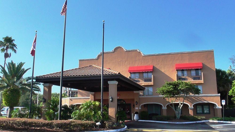 Ramada By Wyndham Kissimmee Downtown Hotel Exterior foto